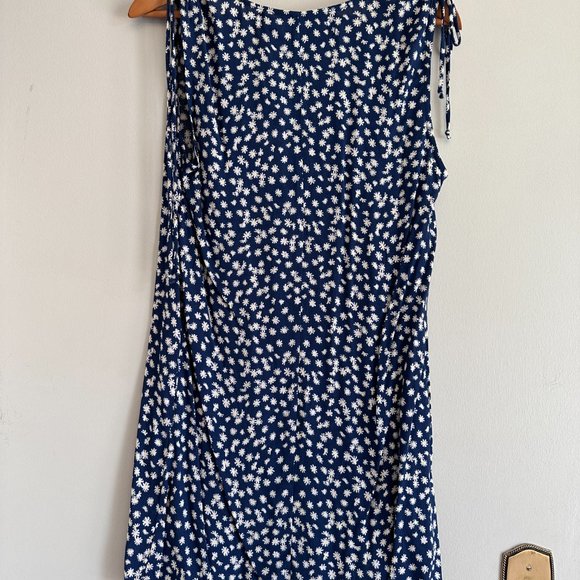 Code x Mode NWT Floral Sleeveless Vneck Button Down Mini Dress Women's MEDIUM - Picture 8 of 8